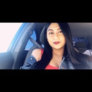 Meet your Posher, Vania